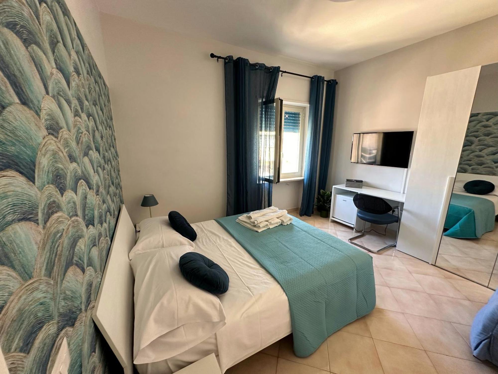 Maresmeraldo Holidays Sorrento Exterior photo
